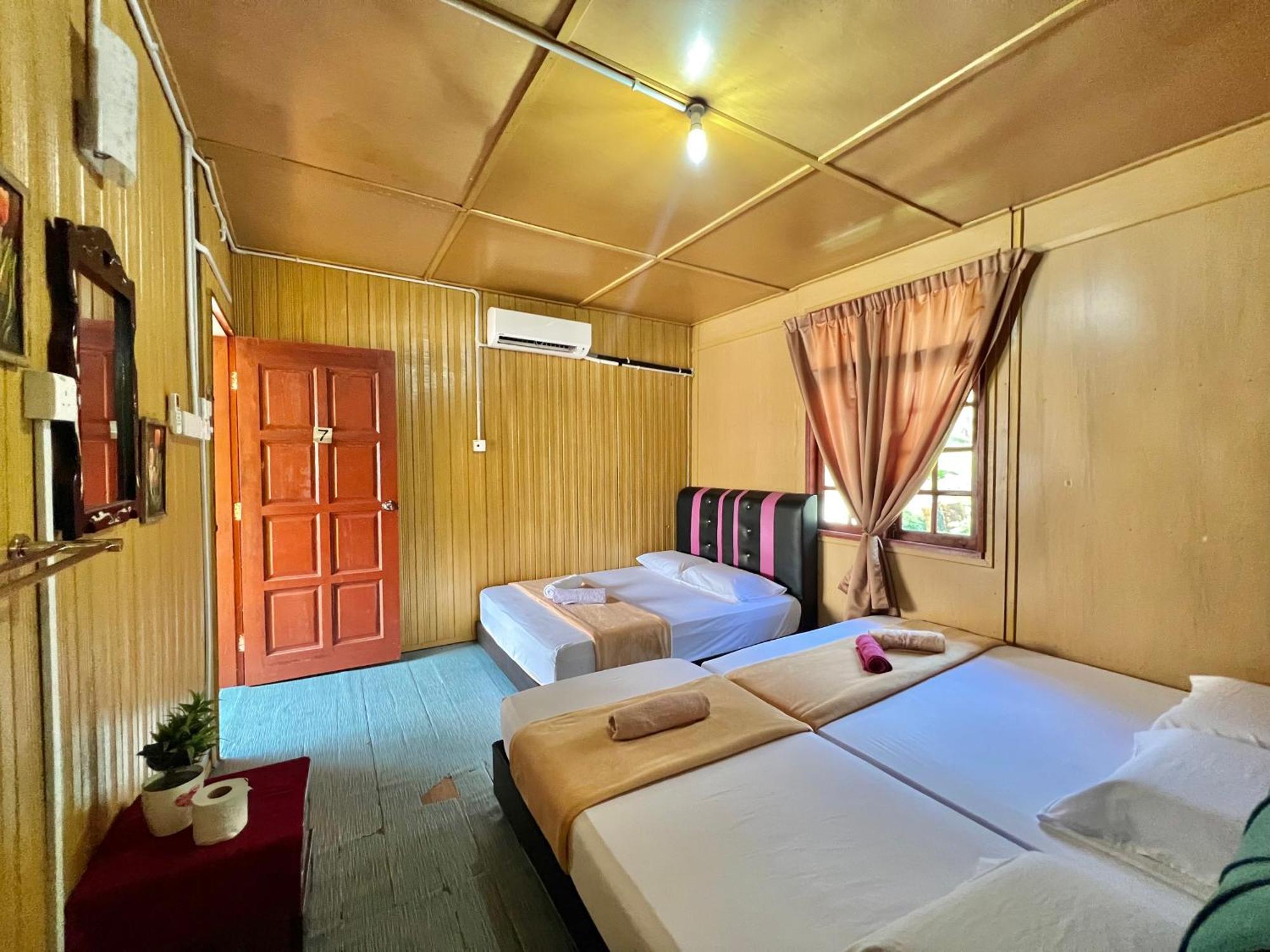 Perhentian Sri Tanjung , Kampung Nelayan Pulau Perhentian Guest house