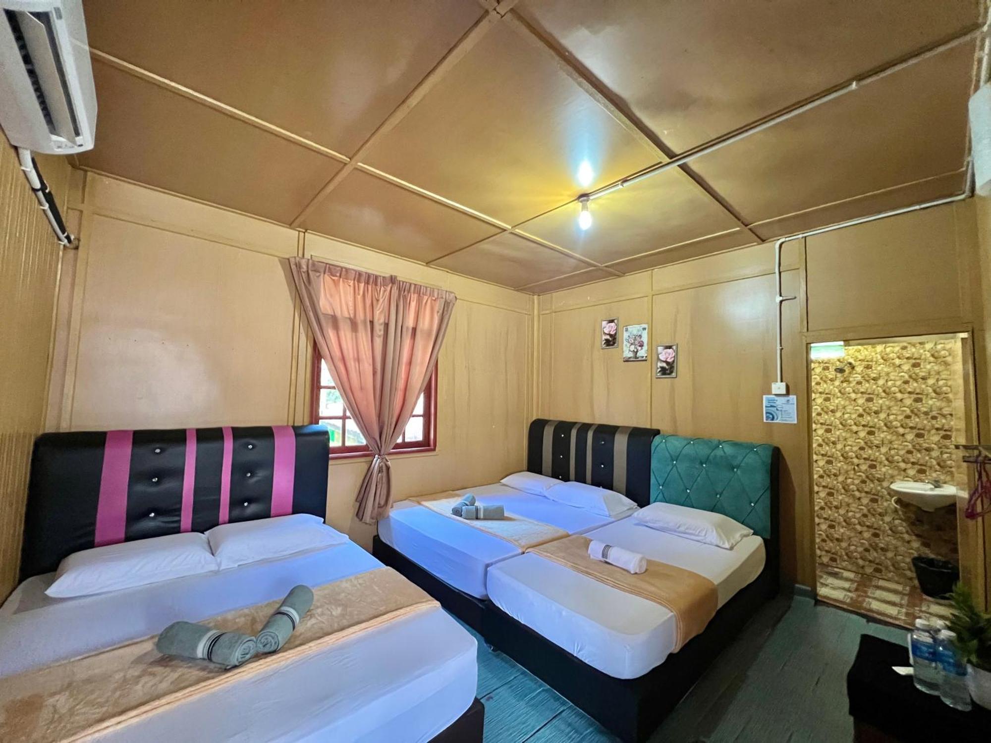 Perhentian Sri Tanjung , Kampung Nelayan Pulau Perhentian Guest house *