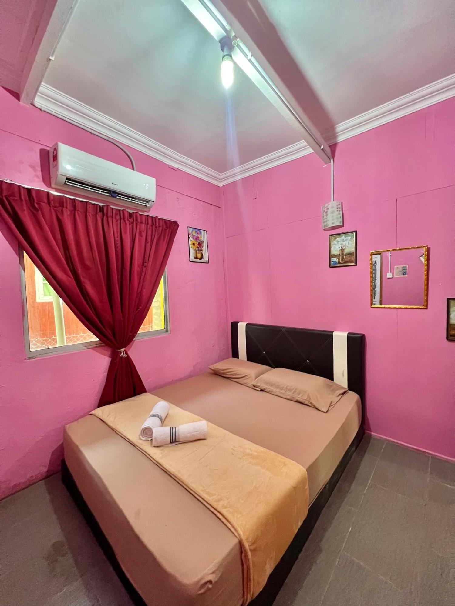 Perhentian Sri Tanjung , Kampung Nelayan Pulau Perhentian Guest house *
